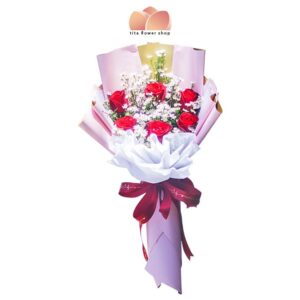 Crimson charm bouquet